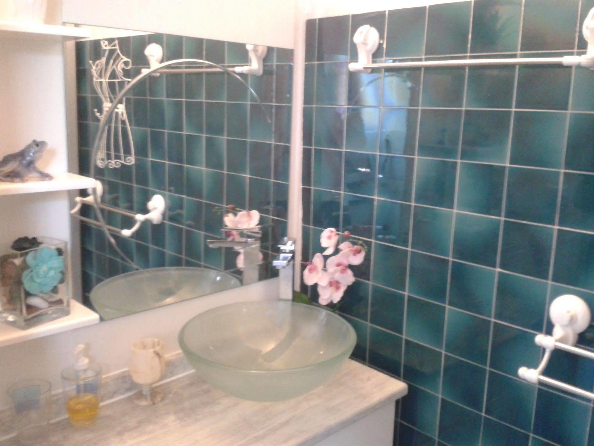 Appartement La Plage En Provence Le Pradet Luaran gambar