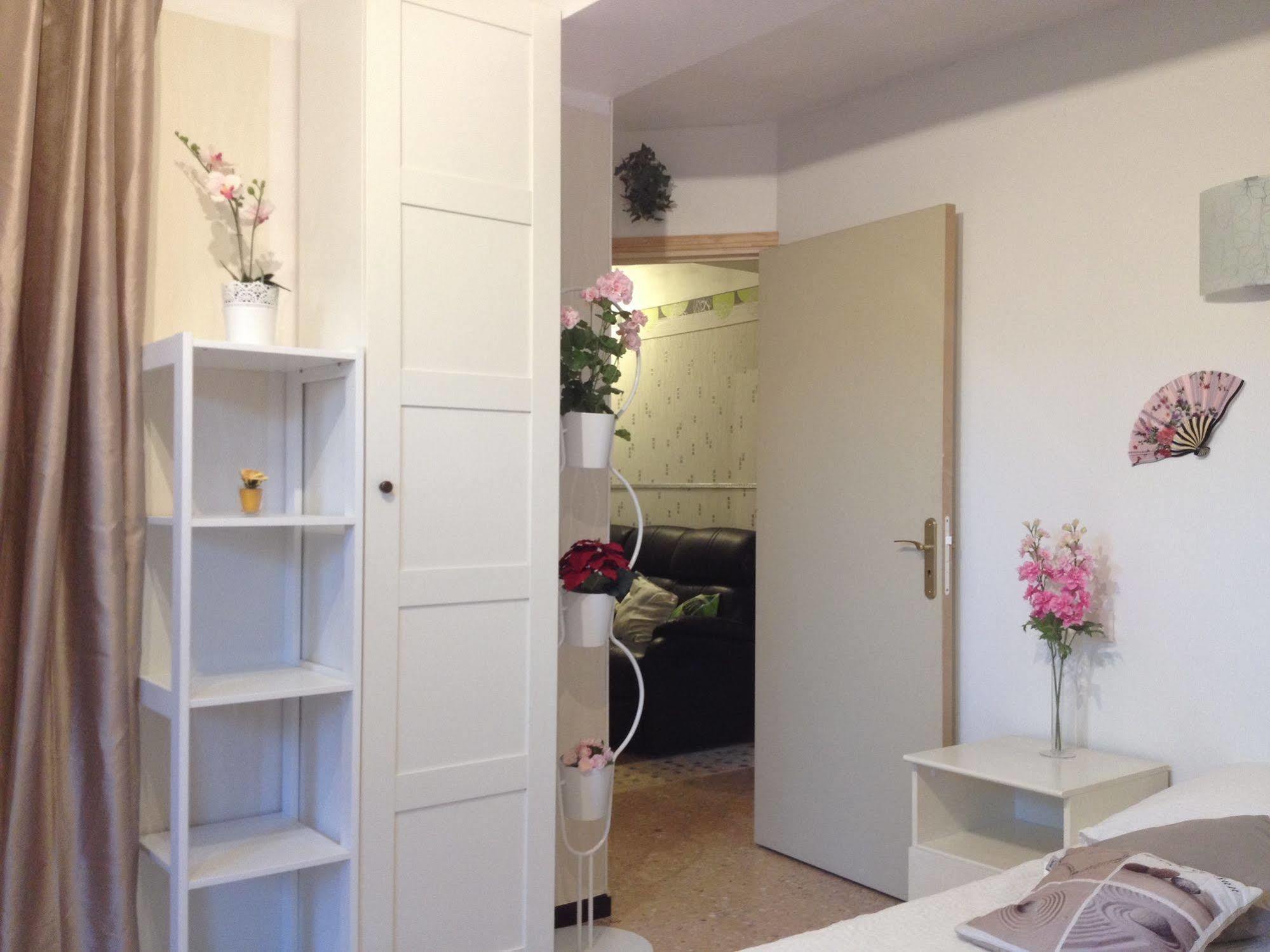 Appartement La Plage En Provence Le Pradet Luaran gambar